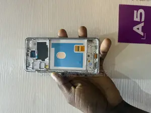 Samsung Screen Available