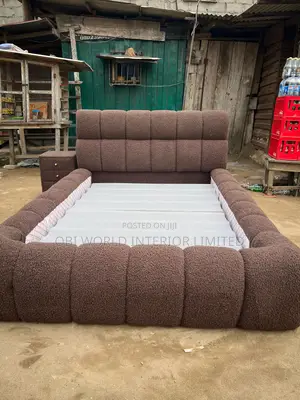 Luxury Bubble Bed Frame New Design