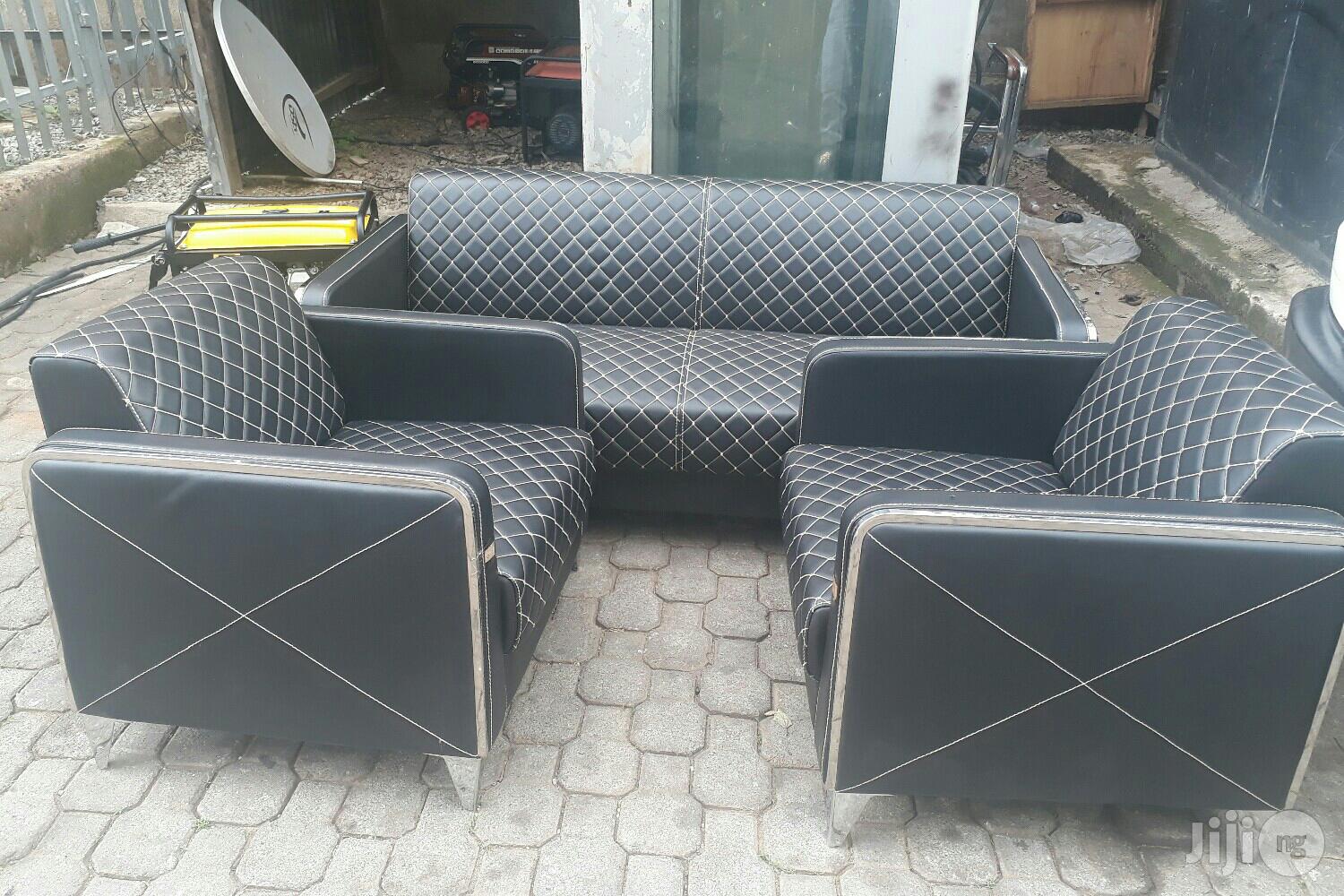 Black Office Mini-Sofa