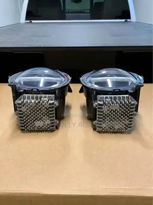 Jeep Wrangler Headlight 2020/2024 9 Inches.