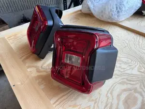 Taillight Back Up Light Jeep Wrangler 2020/2022 Model Jl.