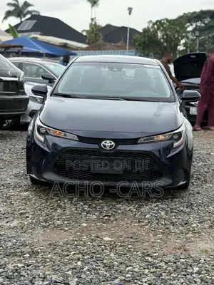 Toyota Corolla 2019 Blue