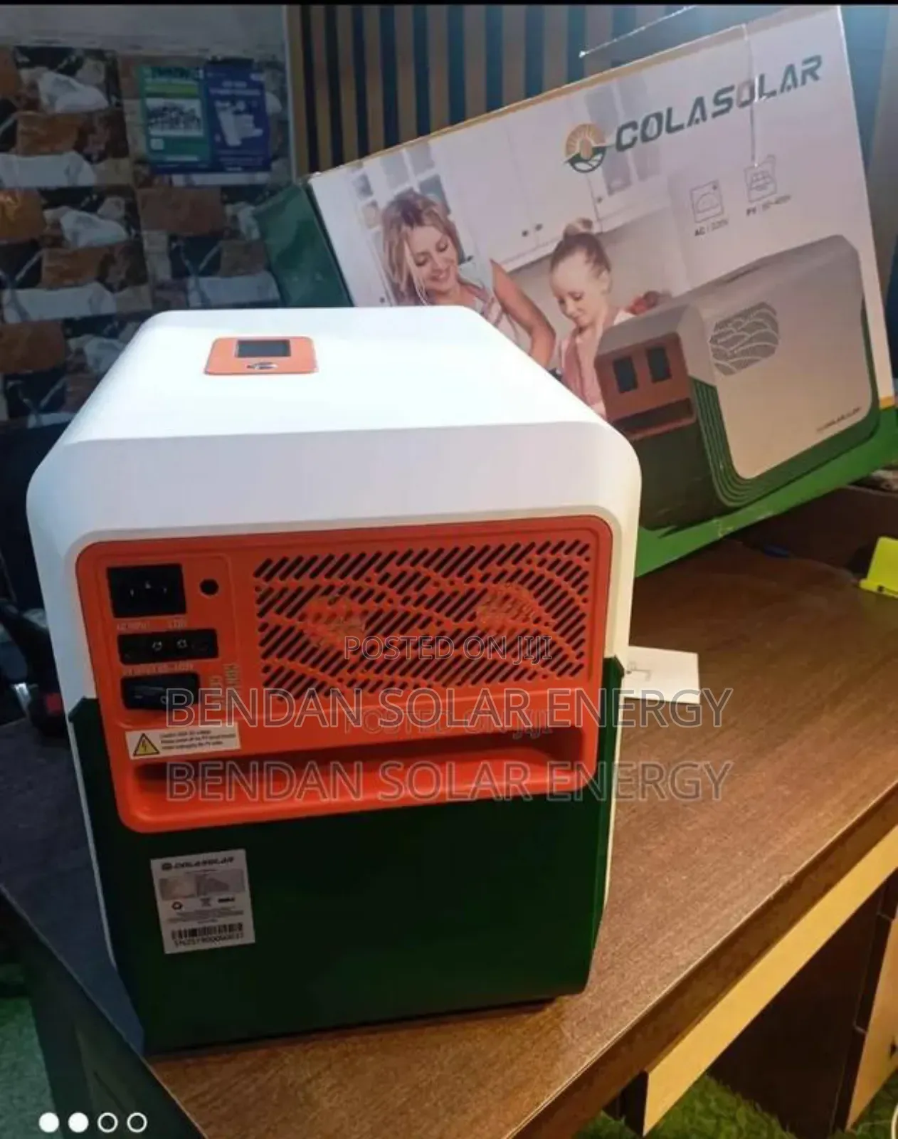 3.6kwh Cola Solar Generator – Lithium Battery, Inverter and Controller