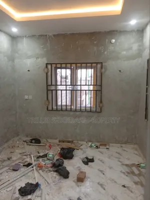 1bdrm Block of Flats in Karu Court for rent