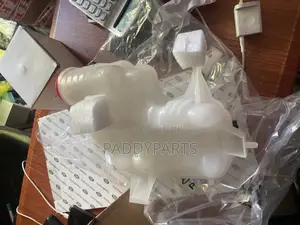 Range Rover Land Rover Lr4 Coolant Reservoir Tank 2010-2016