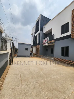 5bdrm Duplex in *By Tipper Garage, Jahi for sale