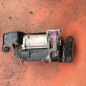 BMW E70 X5 X6 Air Suspension Pump