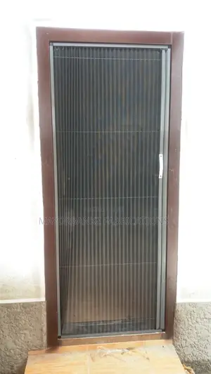 Gray Color Collapsible Door Net