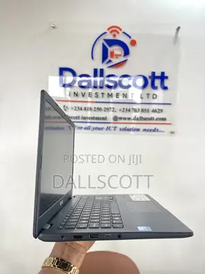 New Laptop Asus 4GB SSD 512GB