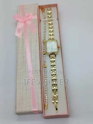 Ladies Gold Watch With Bracelet - 003