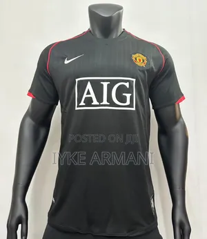 Manchester United Retro Jersey