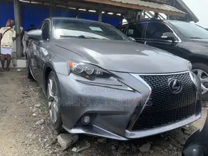 Lexus IS 350 AWD 2015 Gray