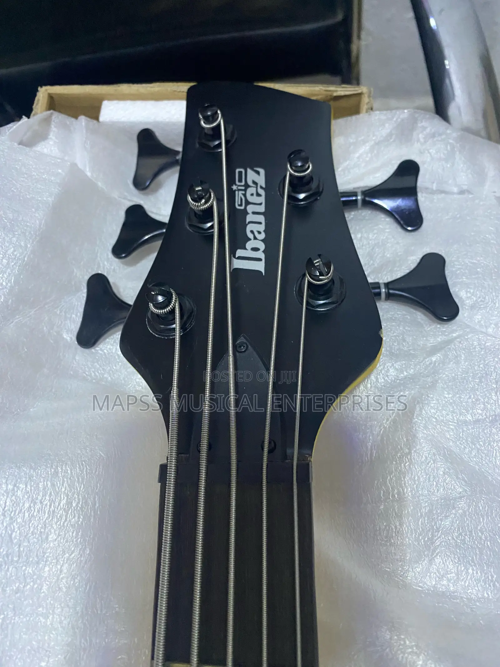 Ibanez Sr375e Five String Active Bass Guitar