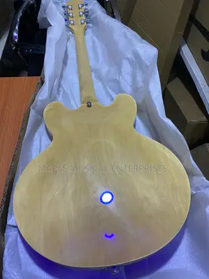 Ultimate Japan Semi-Hollow Body Electric Guitar