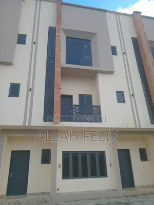 4bdrm Duplex in Jahi for sale