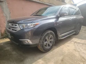 Toyota Highlander Limited 2008 Gray