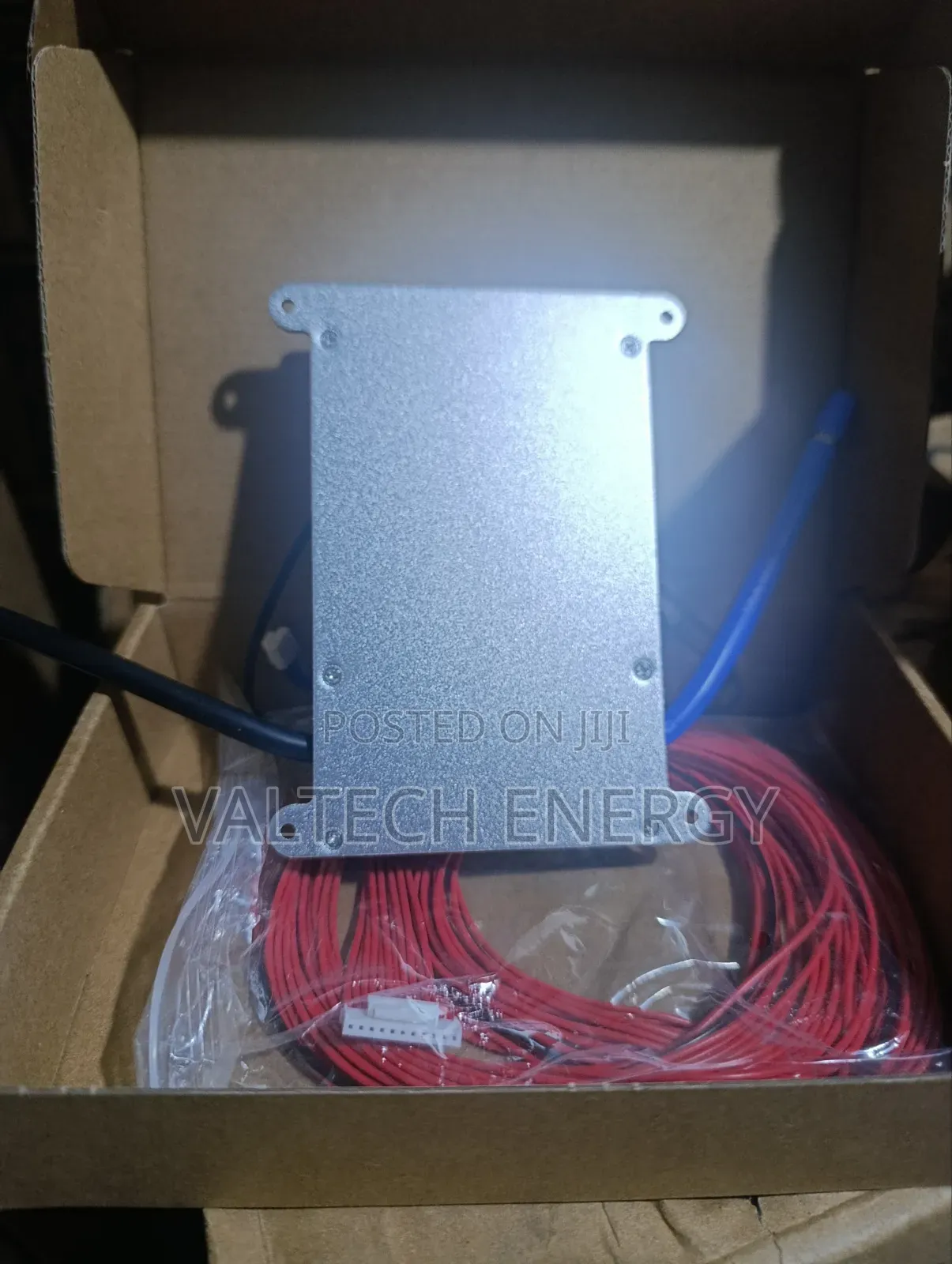Jk-Bd6a20s8p 80a 8s-20s 0.6a Active Balancer Bluetooth Smart BMS