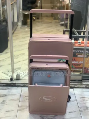 Front Laptop Space
