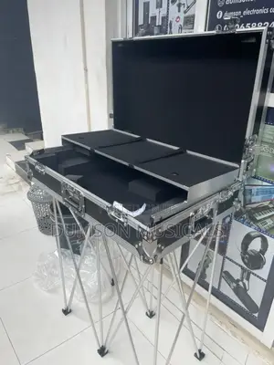Rev5 Dj Controller Box Dj Stand. Dj Rev5 Box