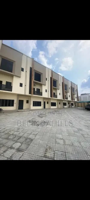 5bdrm Townhouse/Terrace in Jahi for sale