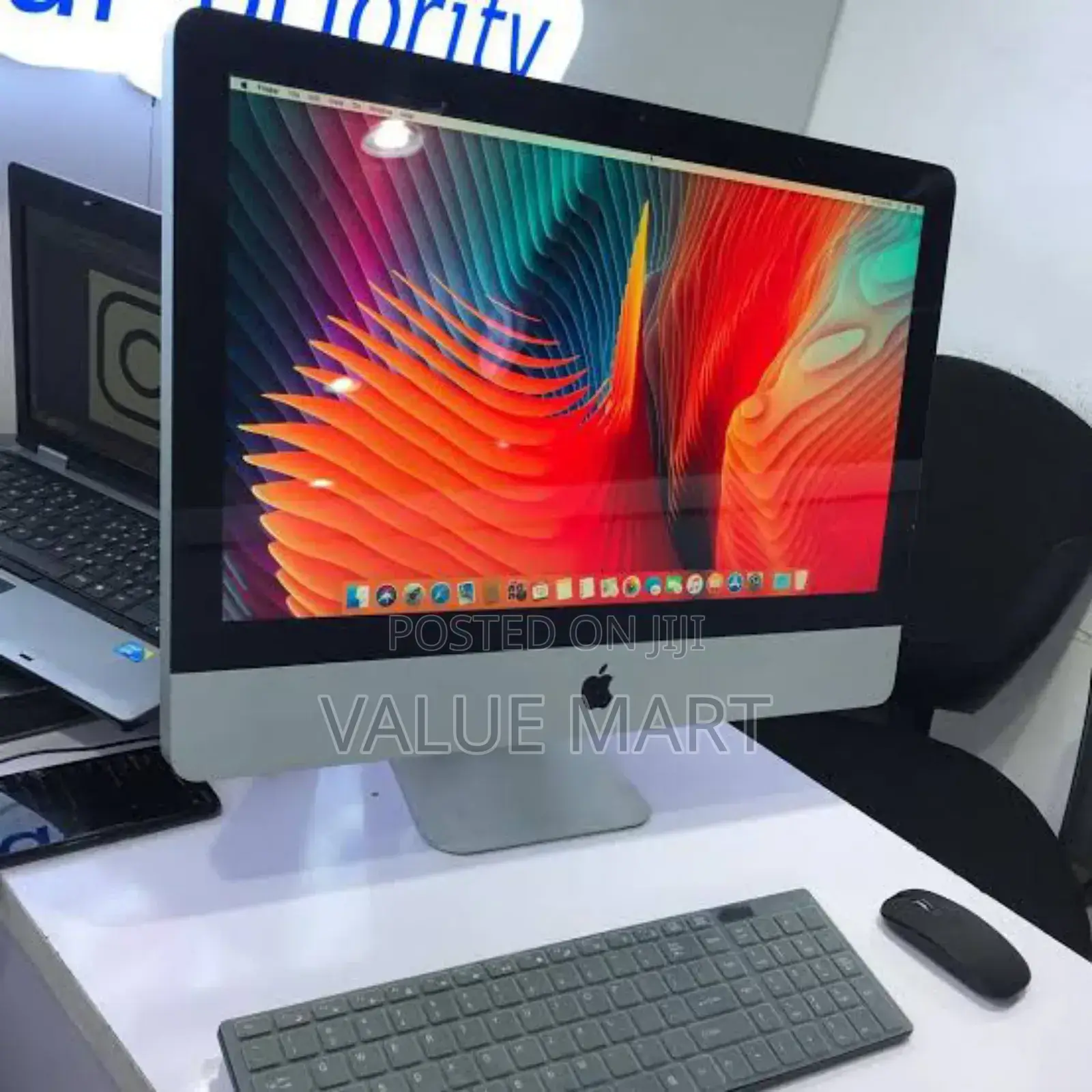 Desktop Computer Apple iMac 4GB Intel Core I5 HDD 500GB