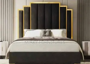 Luxury Television Stand With Stands and Drawers.