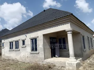3bdrm Bungalow in Gwagwalada for sale