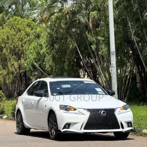 Lexus IS 300 AWD 2017 White