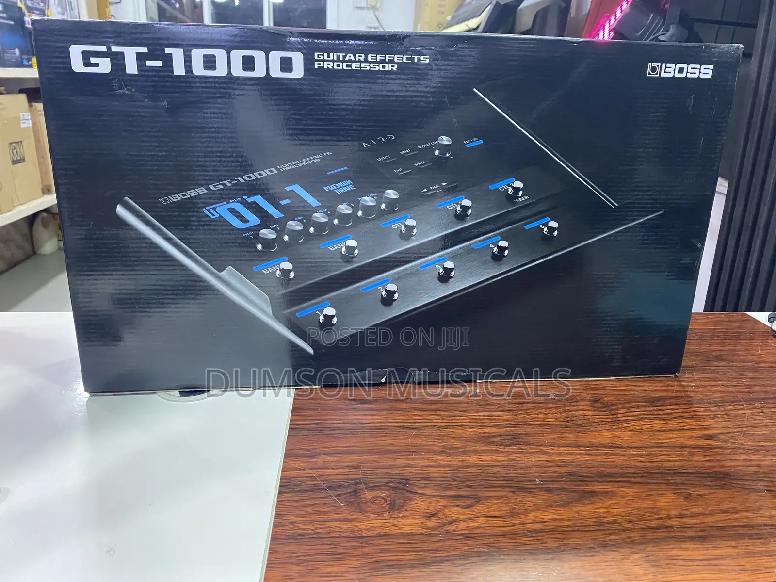 Boss Gt-1000 Bass and Lead Guitar Processor Multi-Effects Pedal