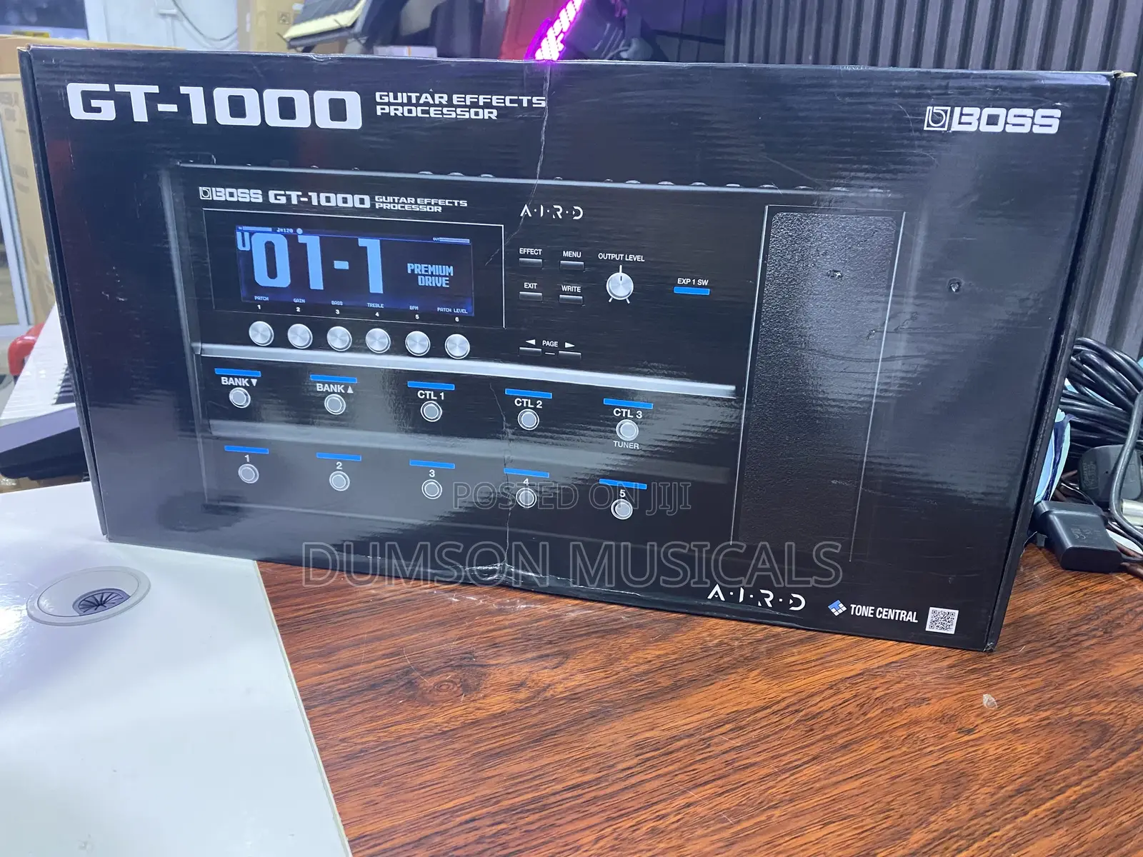 Boss Gt-1000 Bass and Lead Guitar Processor Multi-Effects Pedal