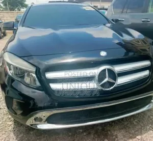 Mercedes-Benz GLA 250 2017 Black