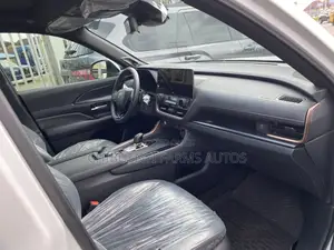 New Toyota Grand Highlander Hybrid 2024 White