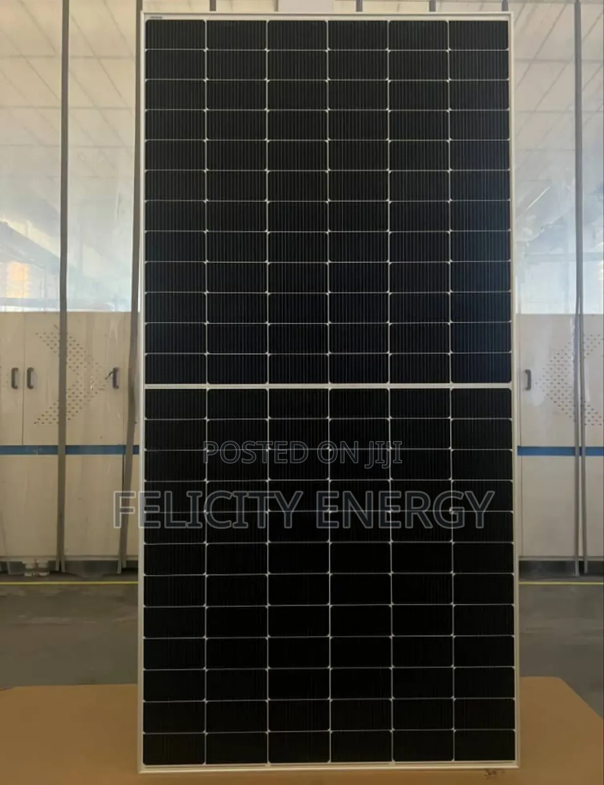 Jinko 650watt Solar Panel 144 Cells Mono Halfcut