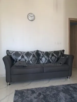 4bdrm Townhouse / Terrace in Ikota for rent
