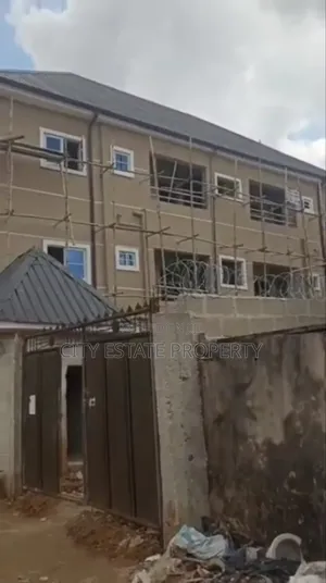 2bdrm Block of Flats in Victory Estate, Port-Harcourt for rent