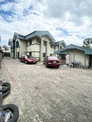 3bdrm Block of Flats in Ada George Port for sale
