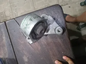 Gear Mount Honda Civic 2000-2005
