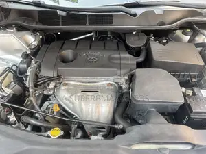 Toyota Venza 2011 Silver