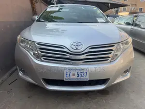 Toyota Venza 2011 Silver