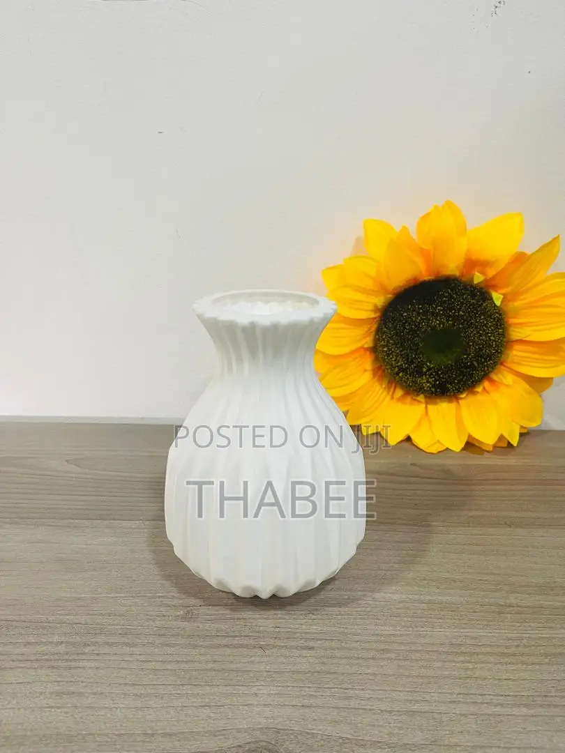 Plastic Tabletop Vase Nordic Replica