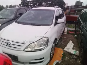 Toyota Avensis 1.8 VVT-i 2006 White