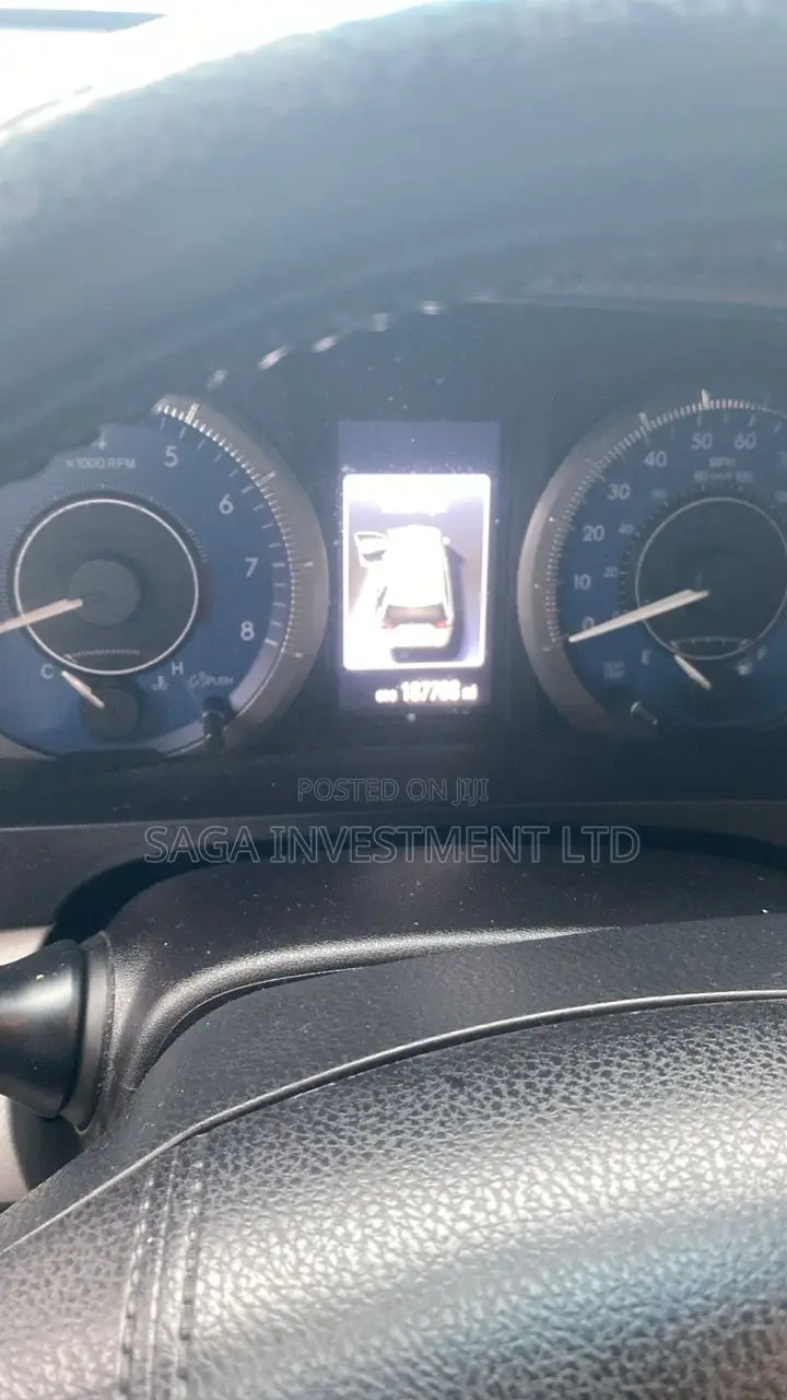 Toyota Sienna XLE Premium 7 Passenger (3.5L 6cyl 8A) 2017 Silver