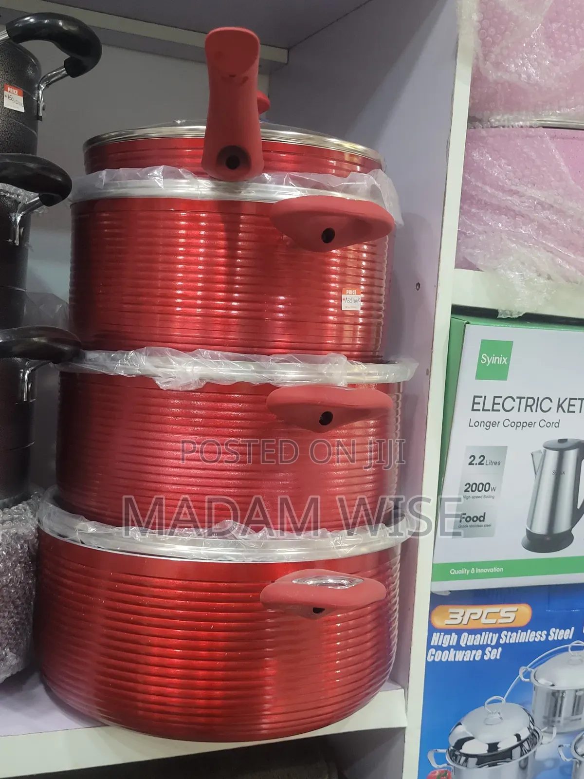 High-Quality Set of Pots