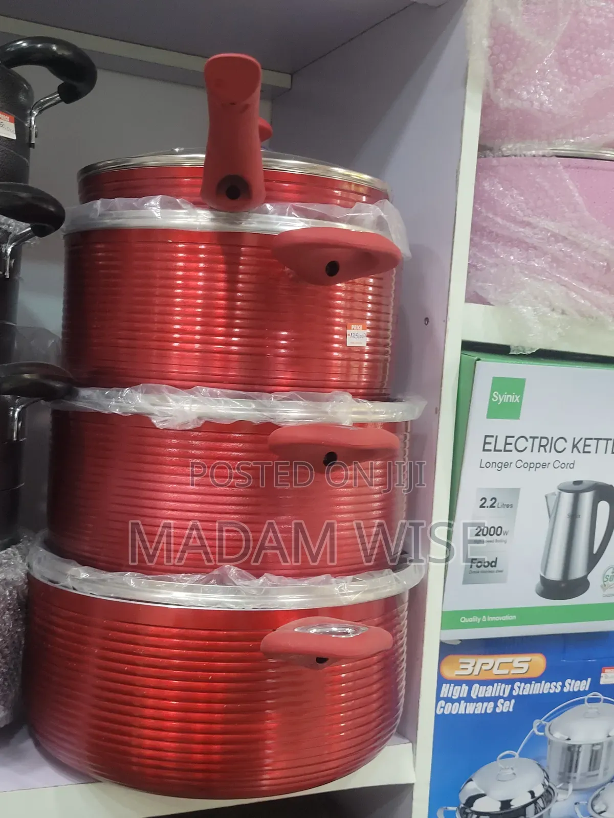 High-Quality Set of Pots