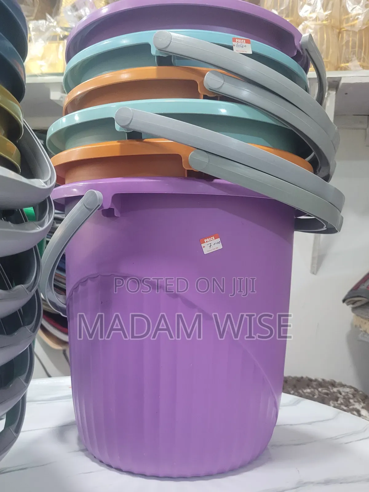 High Quality Bucket