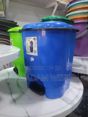 Pedal Waste Bin