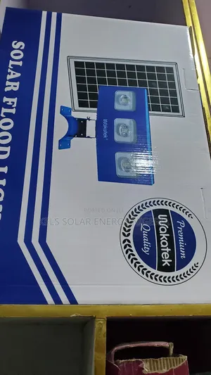 300watts Wakatek Solar Flood Light