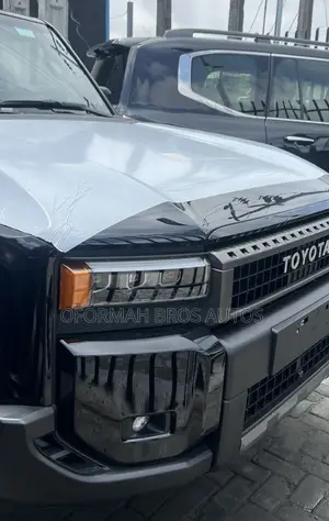 Toyota Land Cruiser Prado 2.4 Petrol 2025 Black