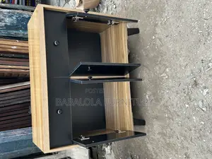 Fancy Cabinets Table