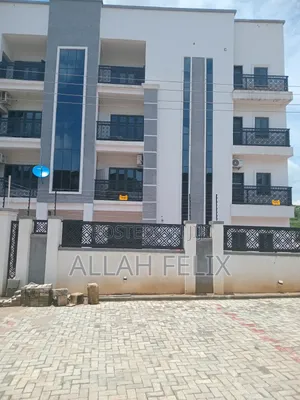 3bdrm Block of Flats in Katampe (Main) for sale